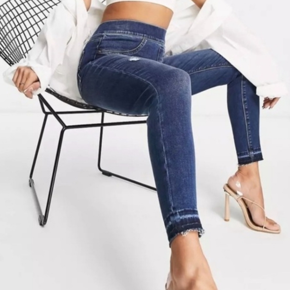 SPANX Skinny Distressed Blue Women's Jeans Sz. S